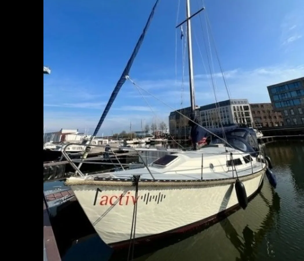 Steel Sailboat Domp 900