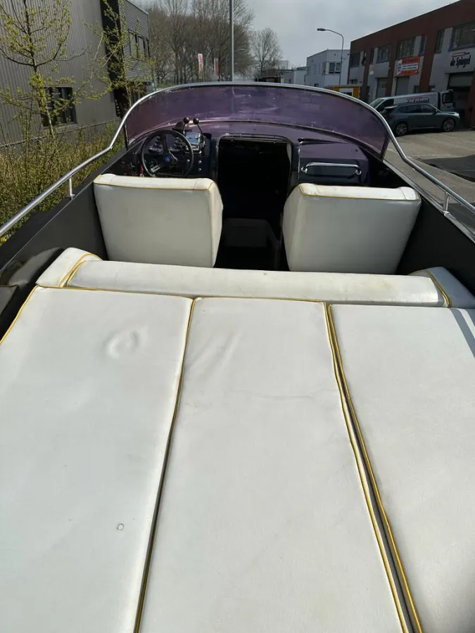 Polyester Speedboat Tullio Abbate 36