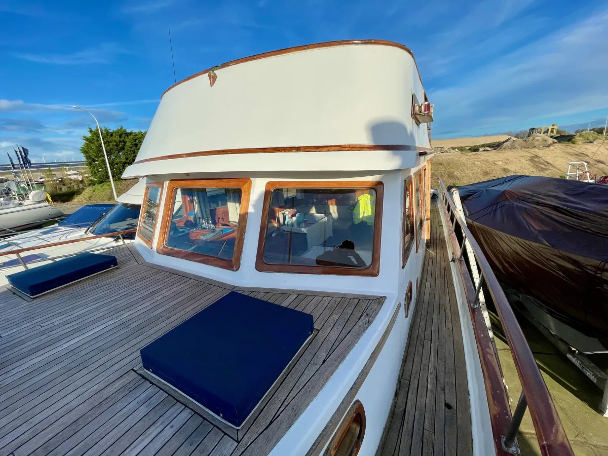 Polyester Motorboat Eurobanker 44ft Pacific Trawler