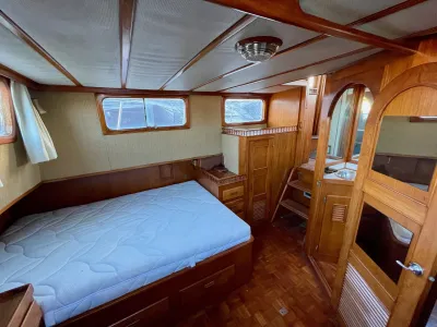 Polyester Motorboat Eurobanker 44ft Pacific Trawler Photo 8