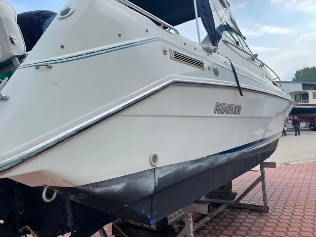 Polyester Speedboat Rinker Fiesta