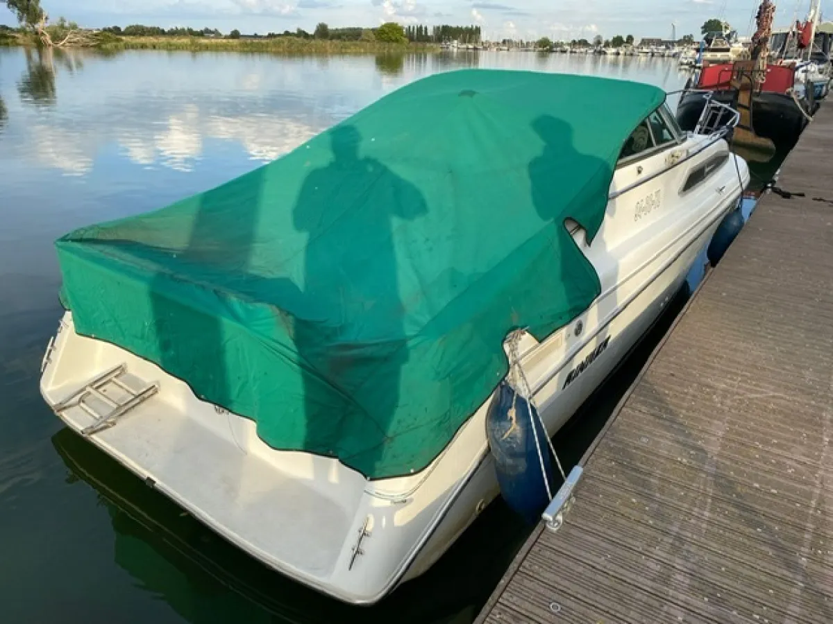 Polyester Speedboat Rinker Fiesta