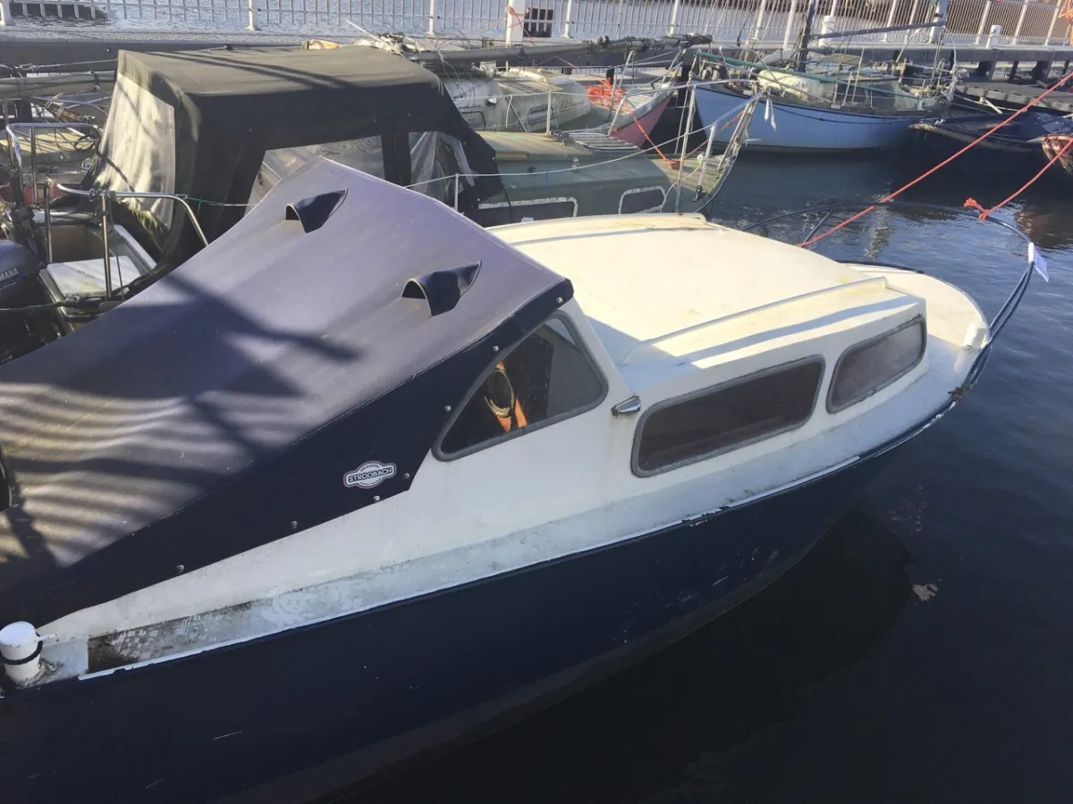 Steel Budgetboat Cabin boat 450