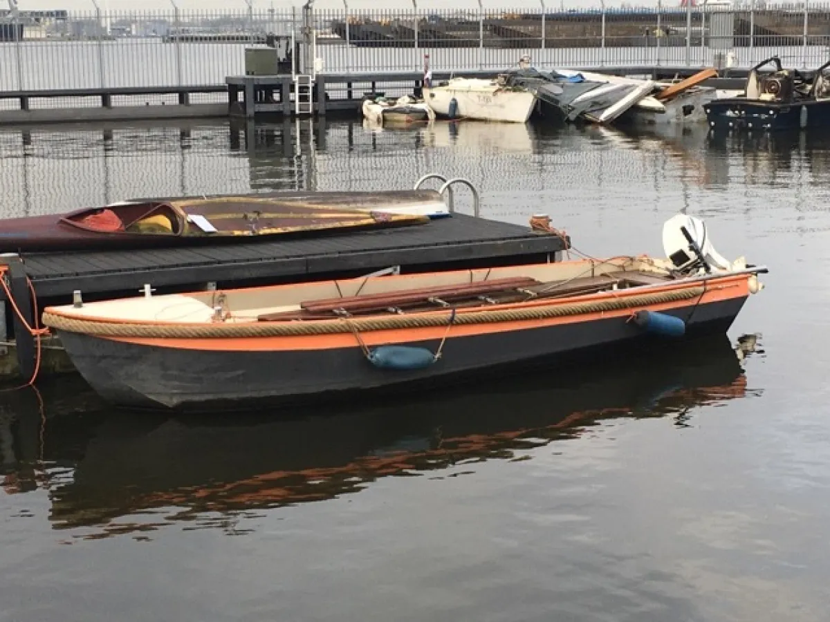 Steel Budgetboat Vlet 560