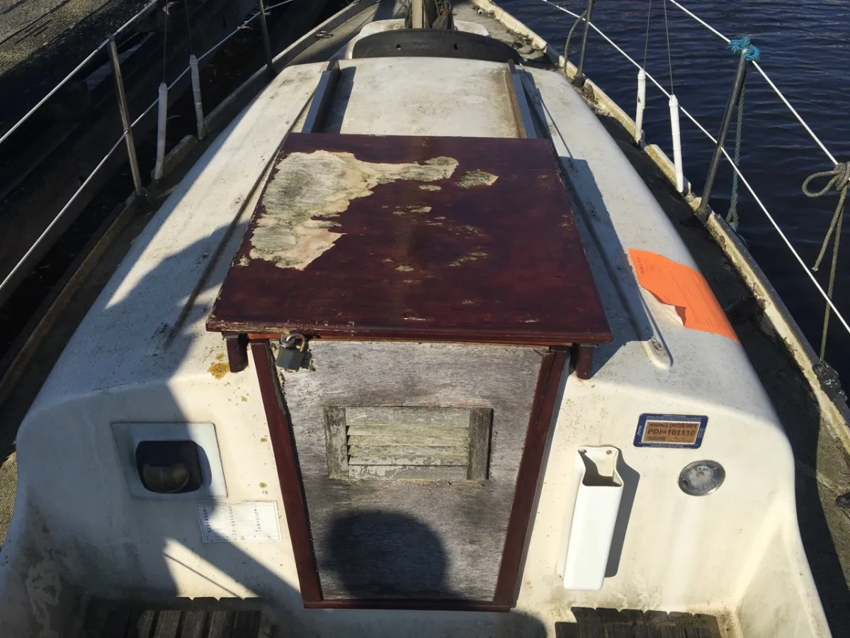 Polyester Budgetboat Cabin boat 700