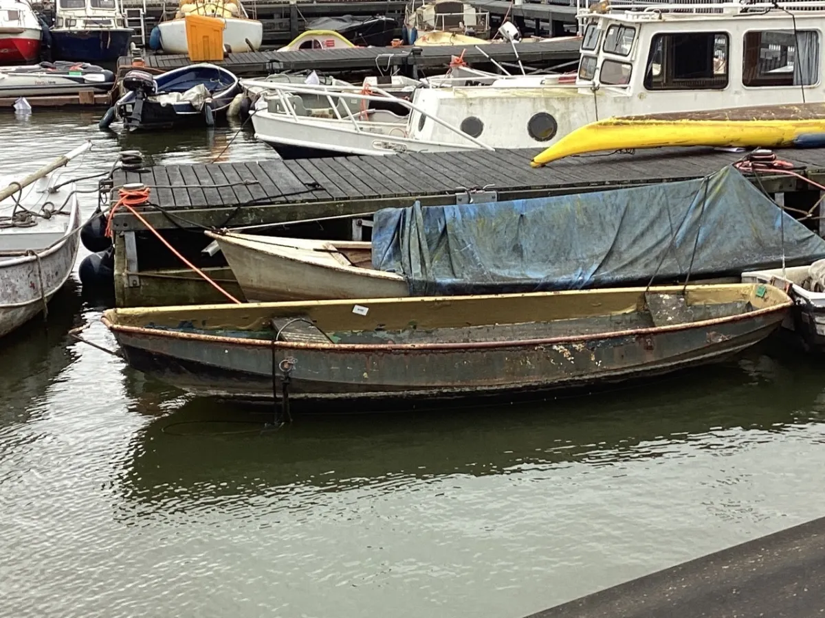 Steel Budgetboat Vlet 350