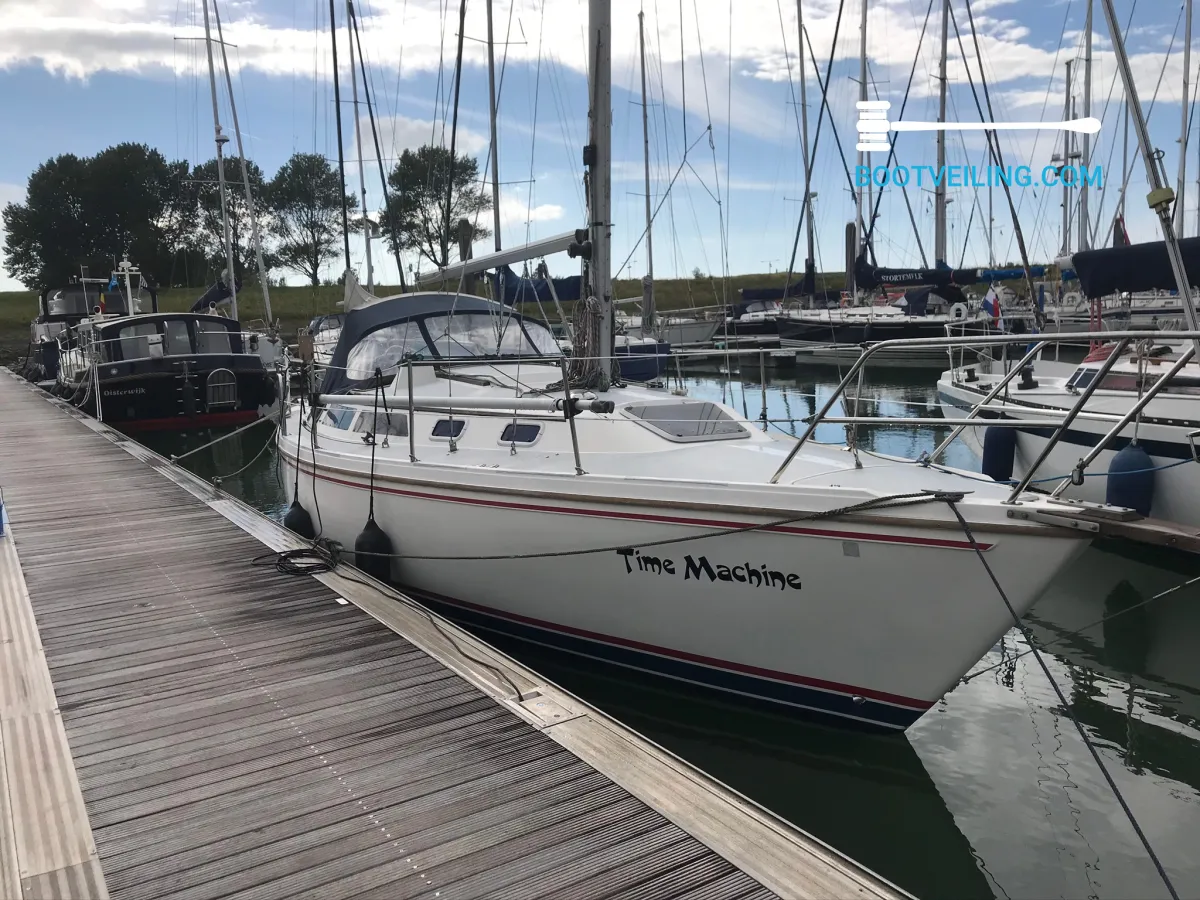 Polyester Sailboat Catalina 30