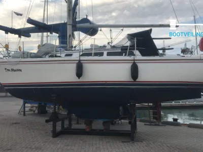 Polyester Sailboat Catalina 30 Photo 16