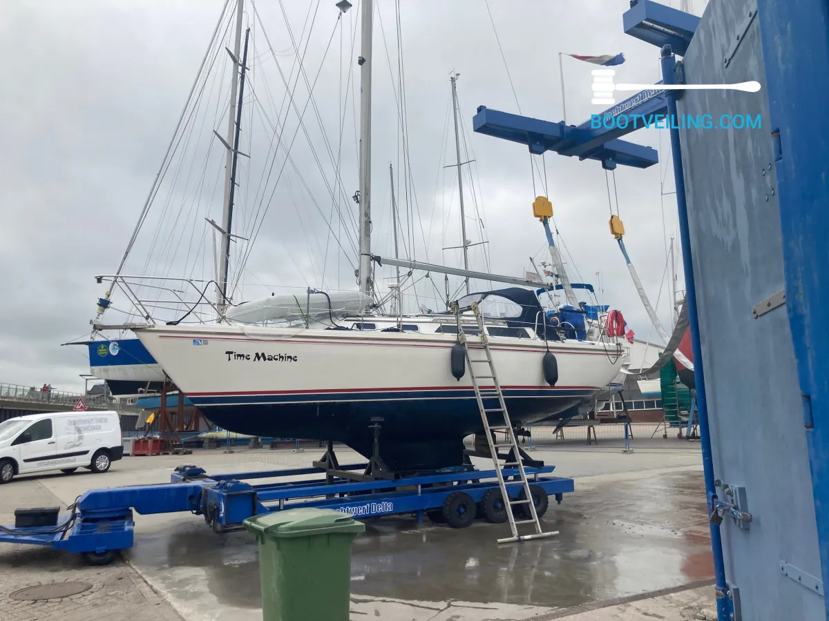 Polyester Sailboat Catalina 30