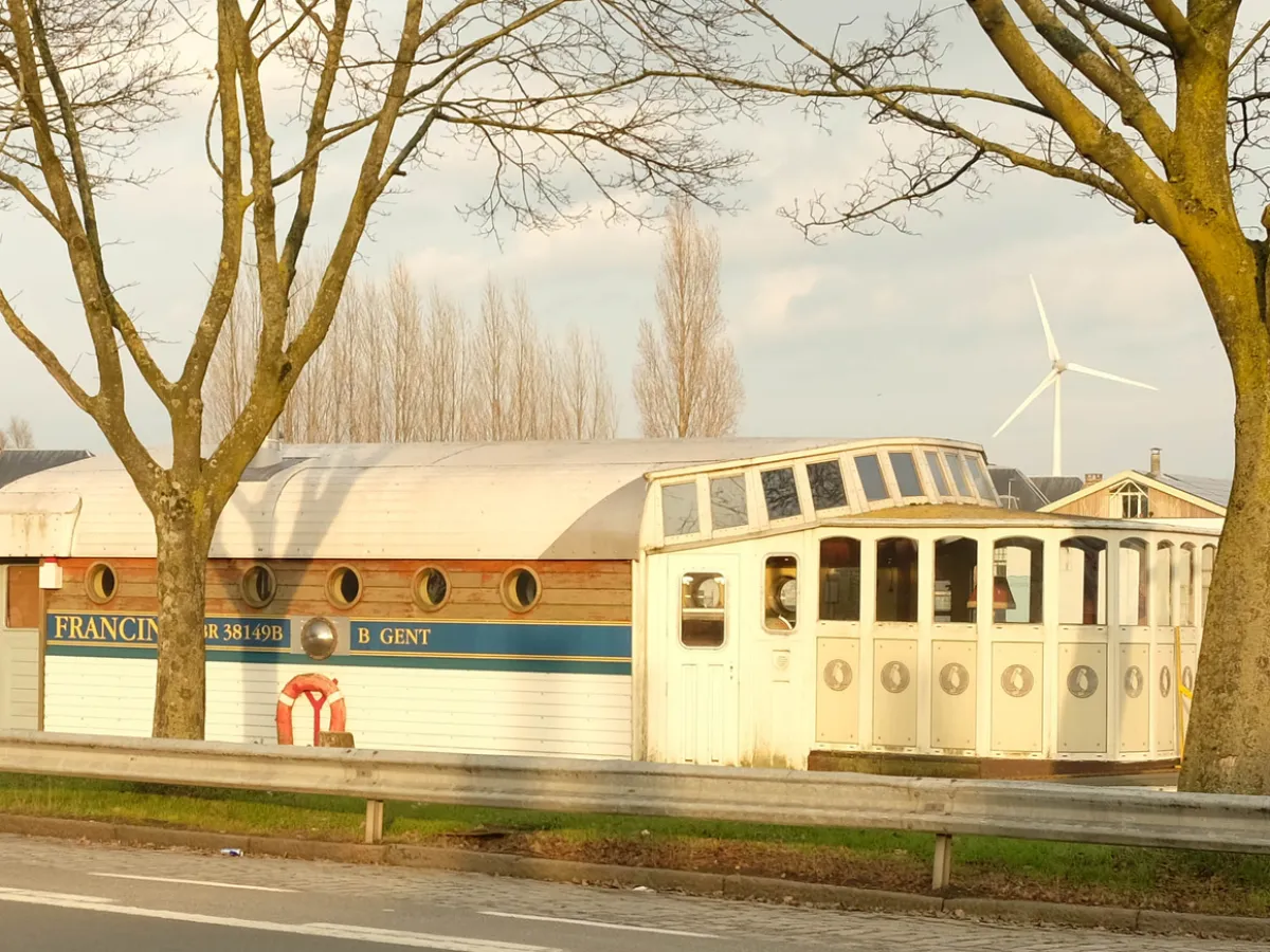 Wood Houseboat Mijnenveger 3400