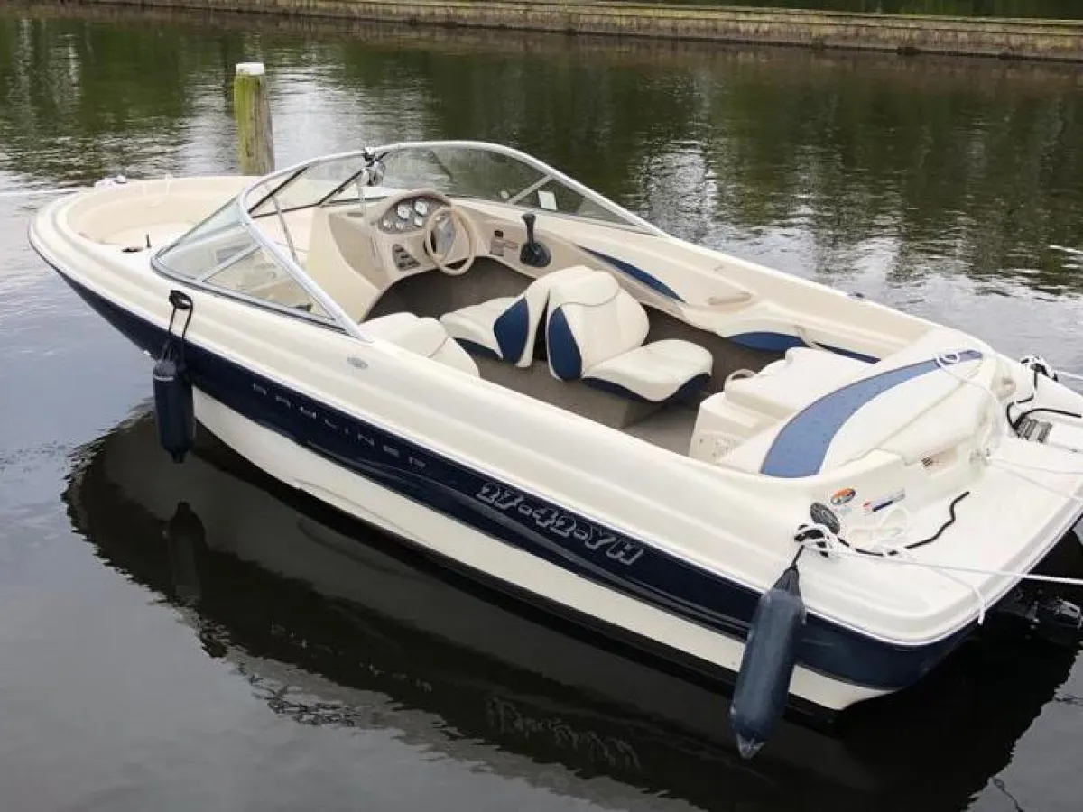 Polyester Speedboat Bowrider 549