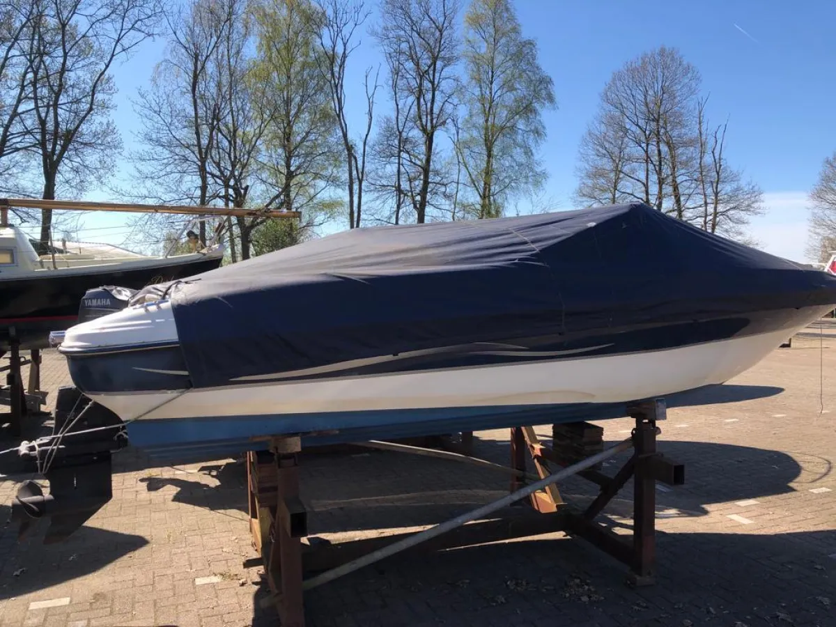 Polyester Speedboat Bowrider 549