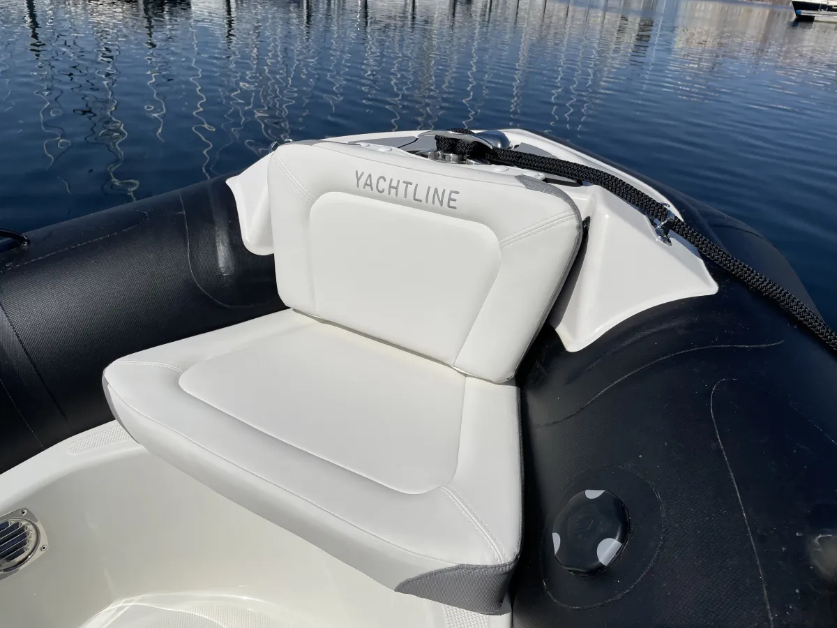 Polyester RIB Zodiac Yachtline 360