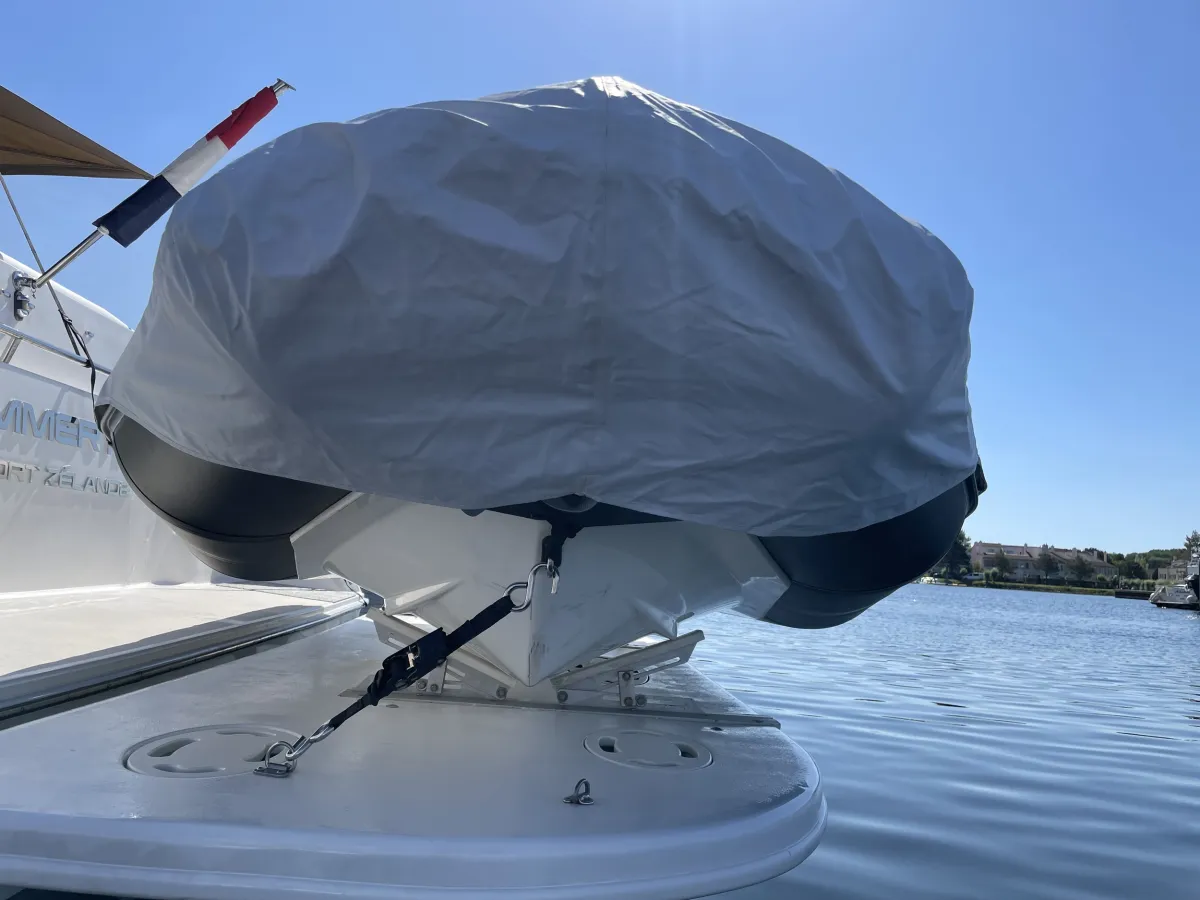 Polyester RIB Zodiac Yachtline 360