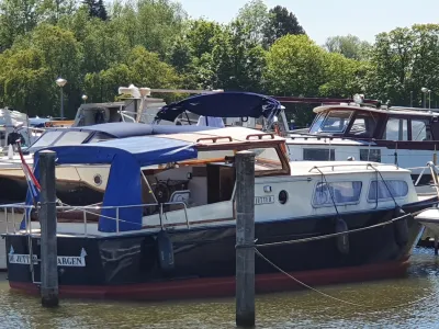 Steel Motorboat Cabin boat 835 Photo 3