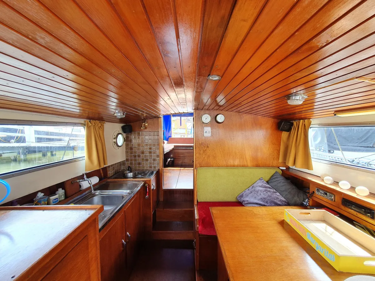 Steel Motorboat Cabin boat 835