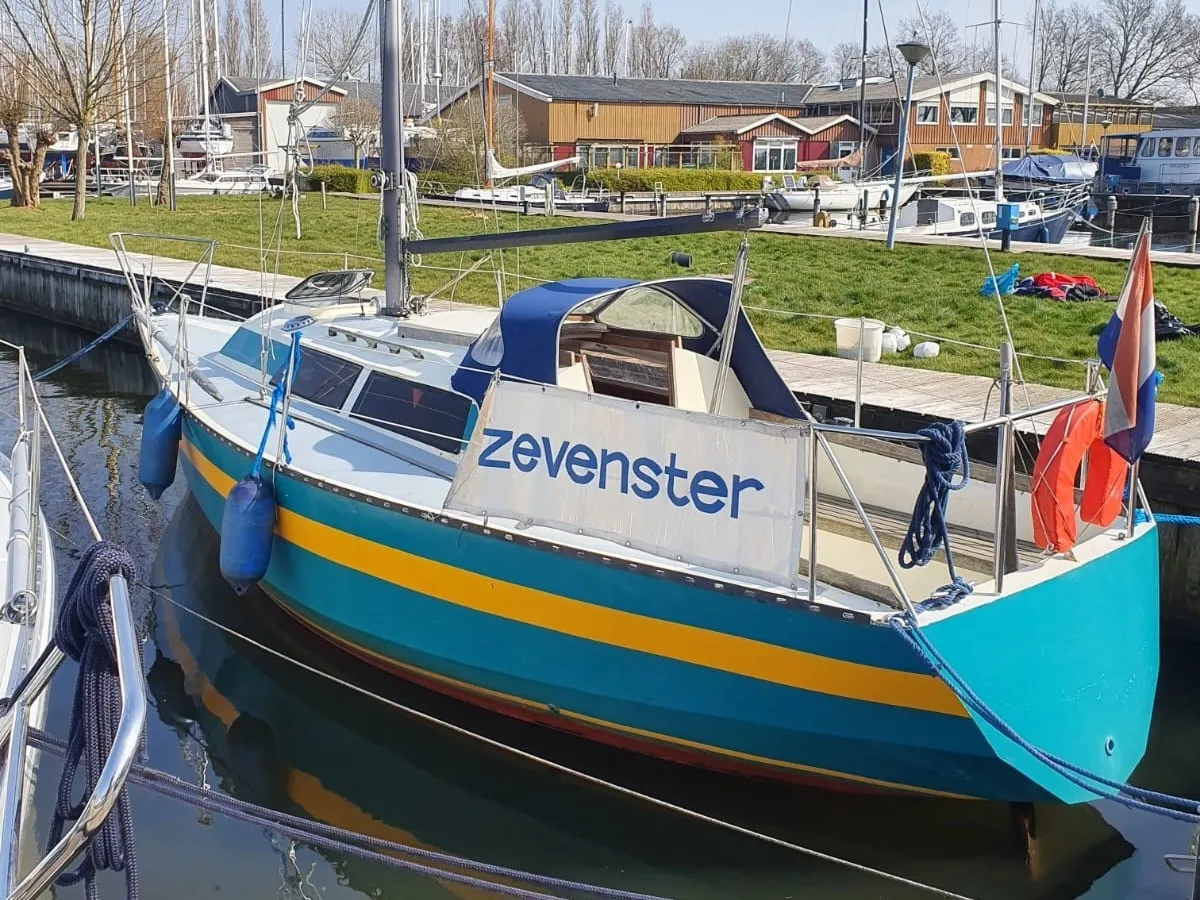 Steel Sailboat Domp 27