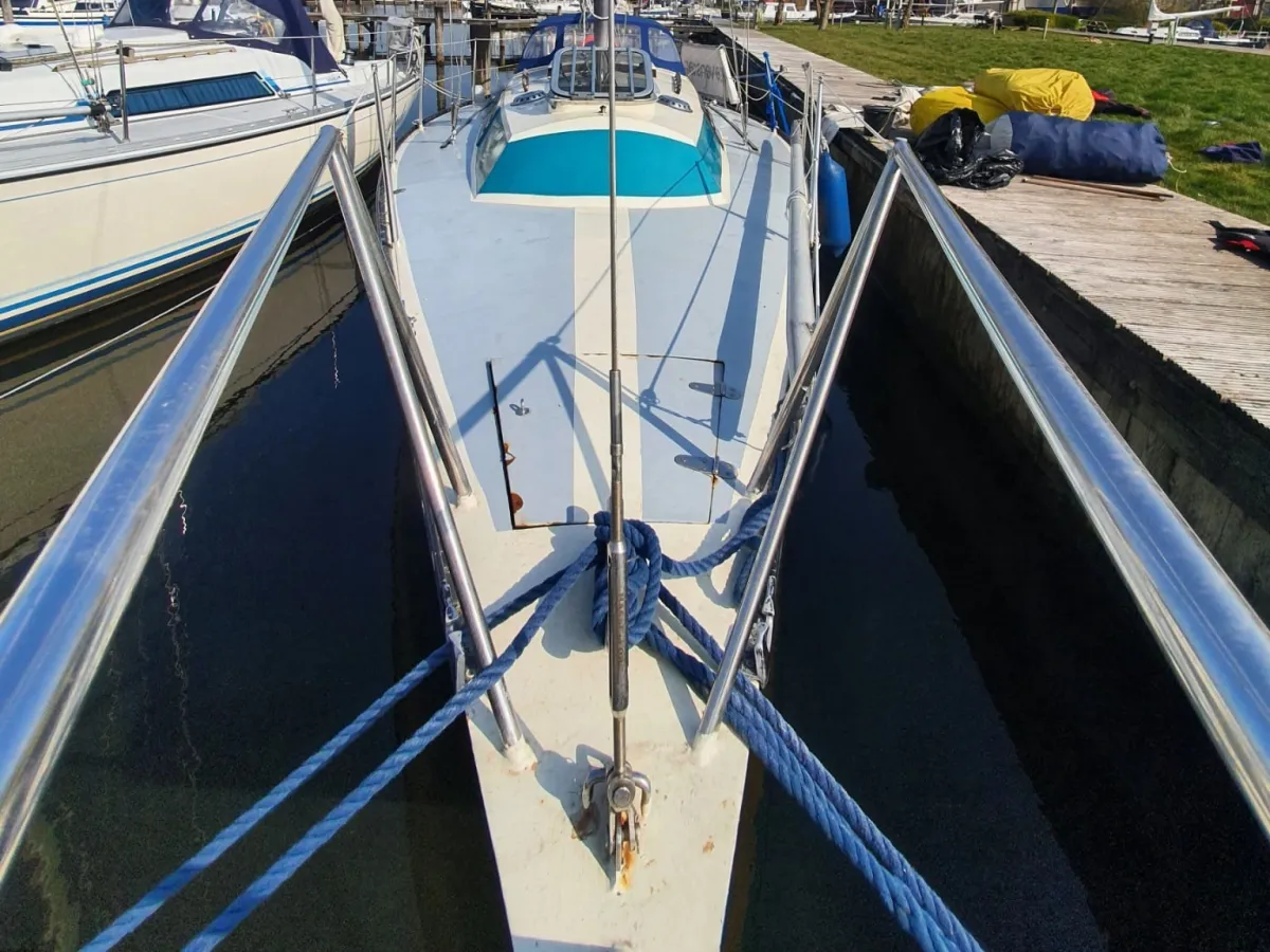 Steel Sailboat Domp 27