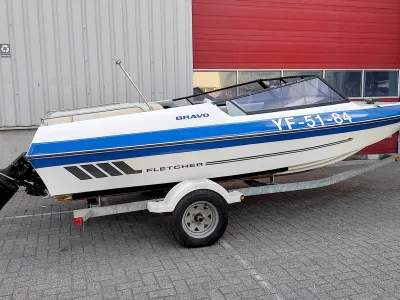 Polyester Speedboat Fletcher Bravo 550 GTS Photo 1