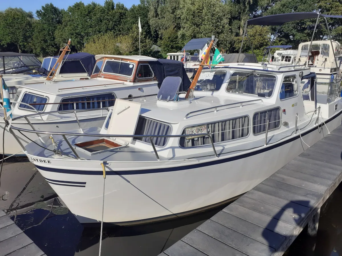 Steel Motorboat Van Der Werff Ak 830