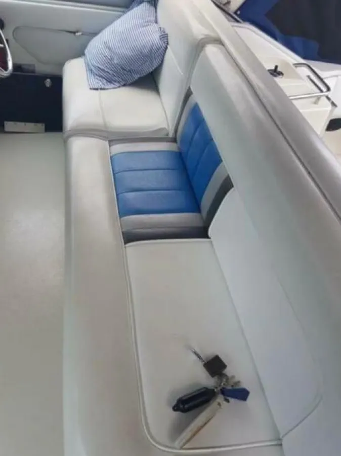 Polyester Speedboat Sea Ray 410