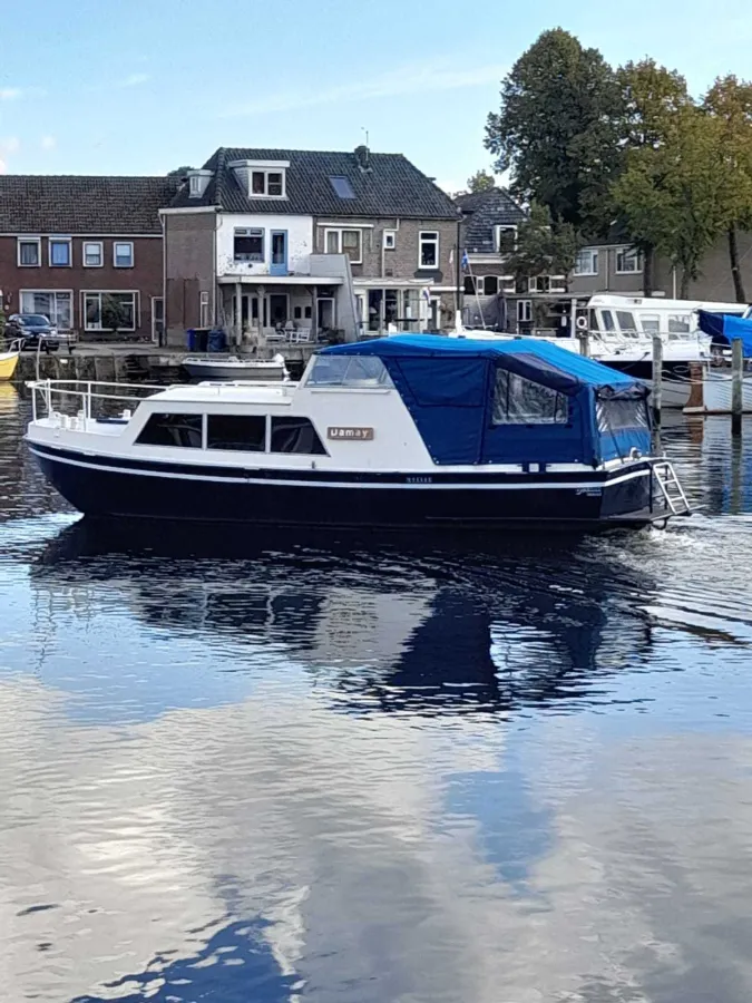 Steel Motorboat Doerak 850