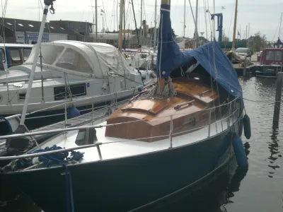 Steel Sailboat Trewes Commodore 32ft Photo 3