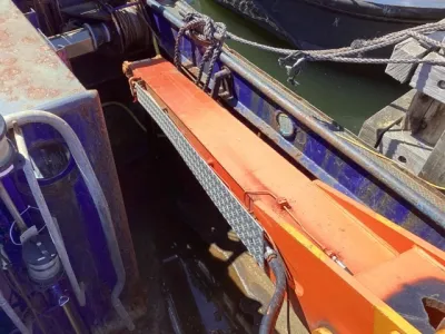 Steel Workboat Crane vessel SB 24 Photo 40