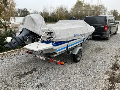 Polyester Speedboat Bayliner Capri Bowrider Photo 11