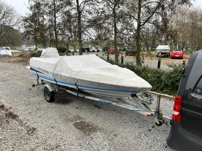 Polyester Speedboat Bayliner Capri Bowrider Photo 19