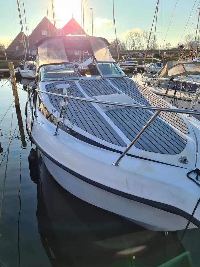 Polyester Speedboat Crownline 250CR