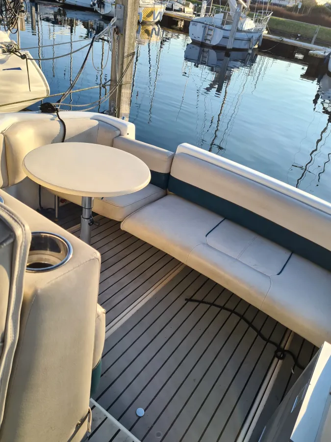 Polyester Speedboat Crownline 250CR