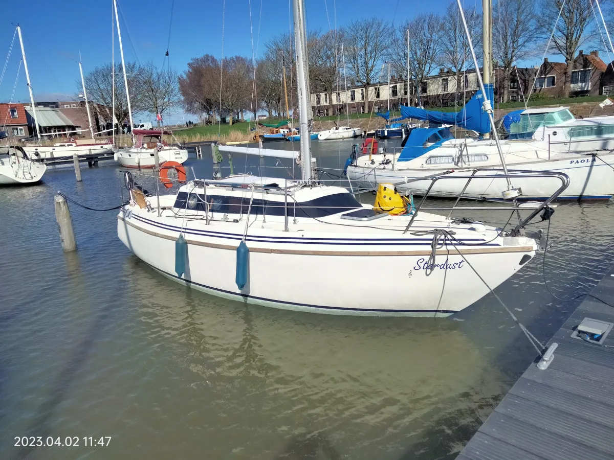 Polyester Sailboat Rebell 25