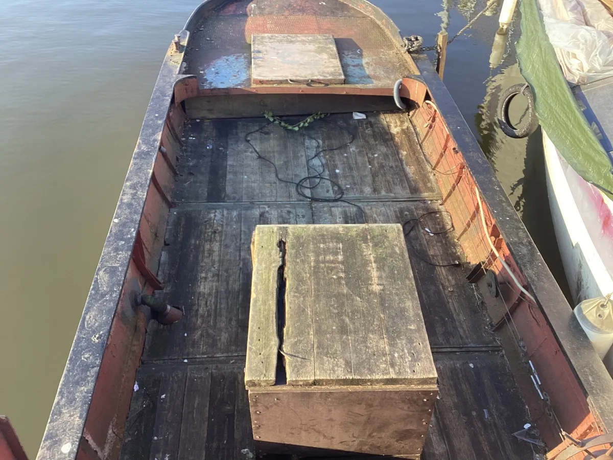 Steel Budgetboat Praam 1000