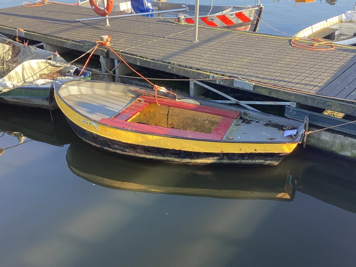 Steel Budgetboat Vlet 325