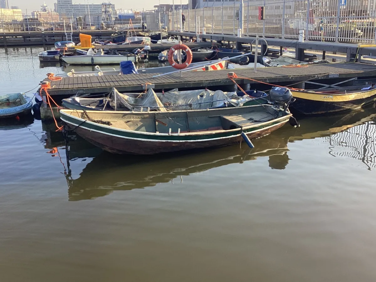 Steel Budgetboat Vlet 400