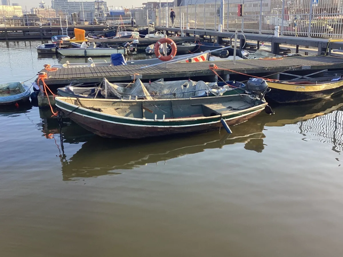 Steel Budgetboat Vlet 400