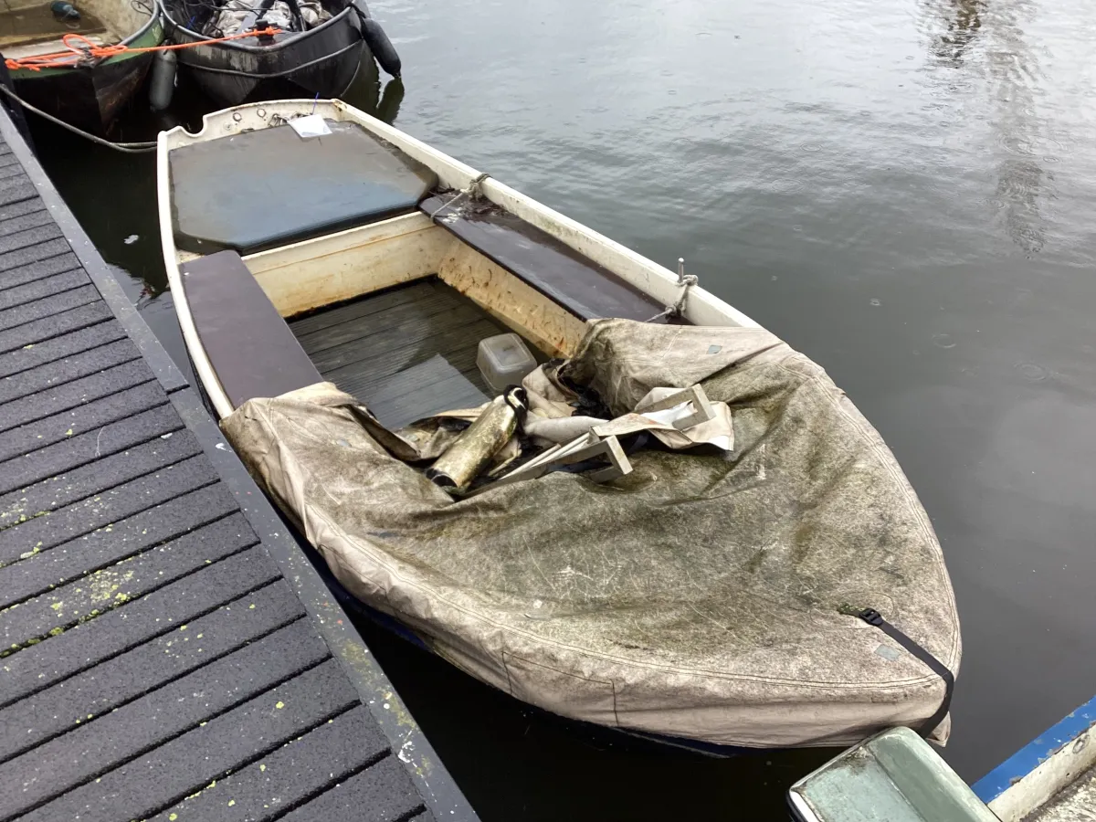 Steel Budgetboat Vlet 350