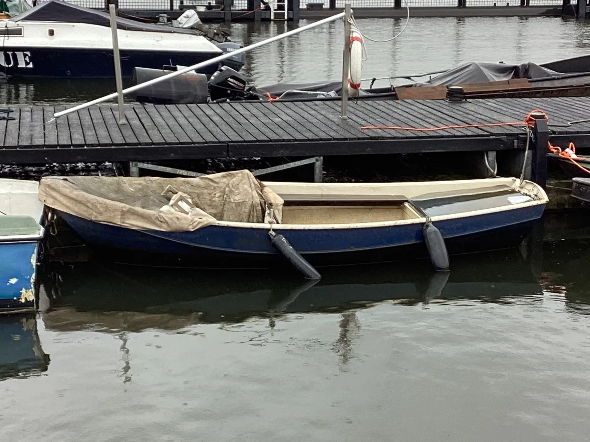 Steel Budgetboat Vlet 350