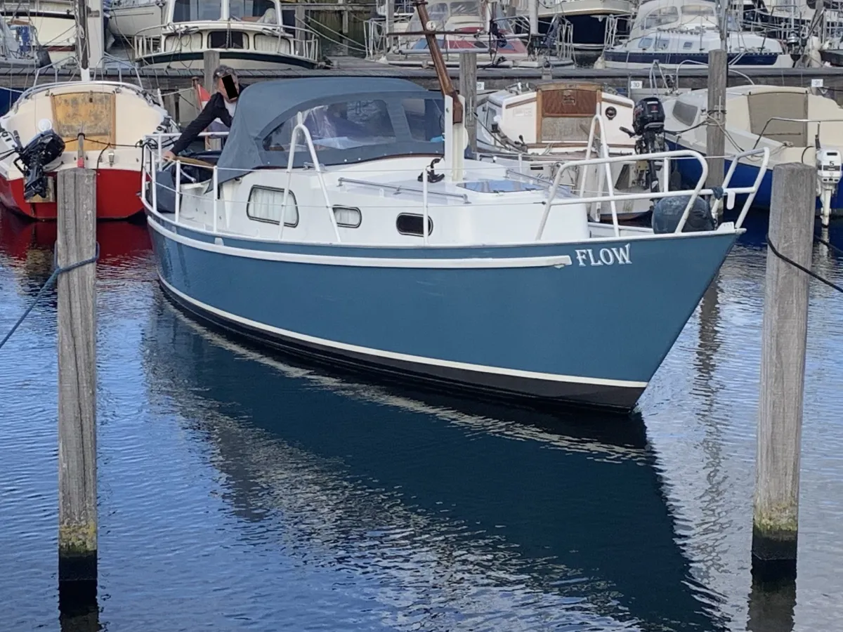 Steel Sailboat Sneekermeer 800