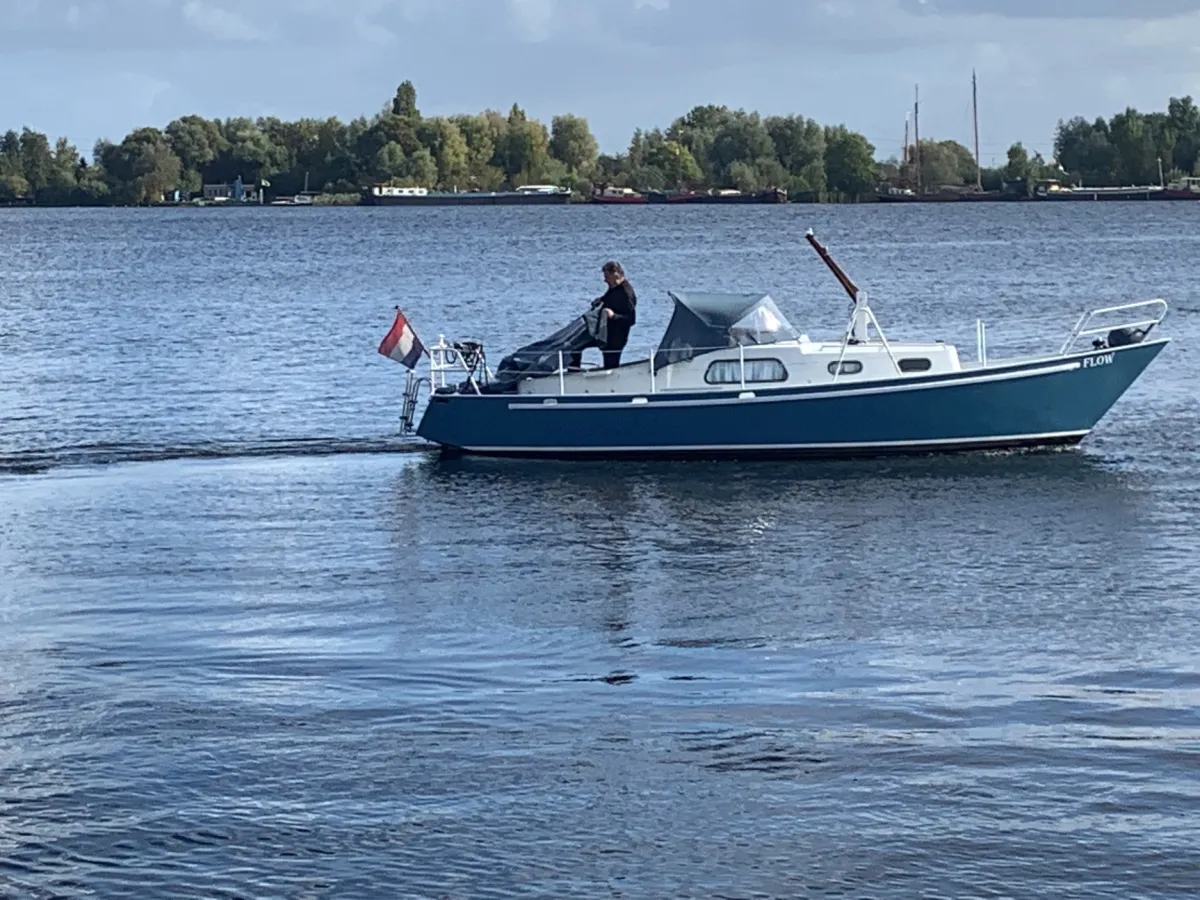 Steel Sailboat Sneekermeer 800