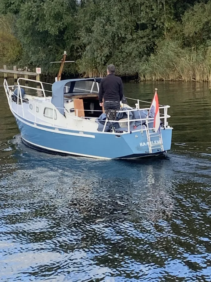 Steel Sailboat Sneekermeer 800