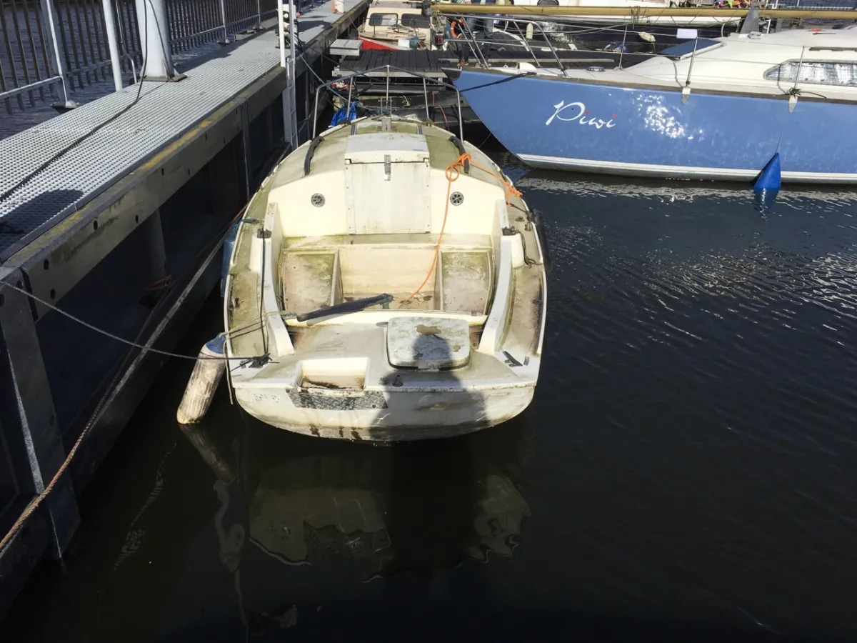 Polyester Budgetboat Grachtenboot Zeilboot