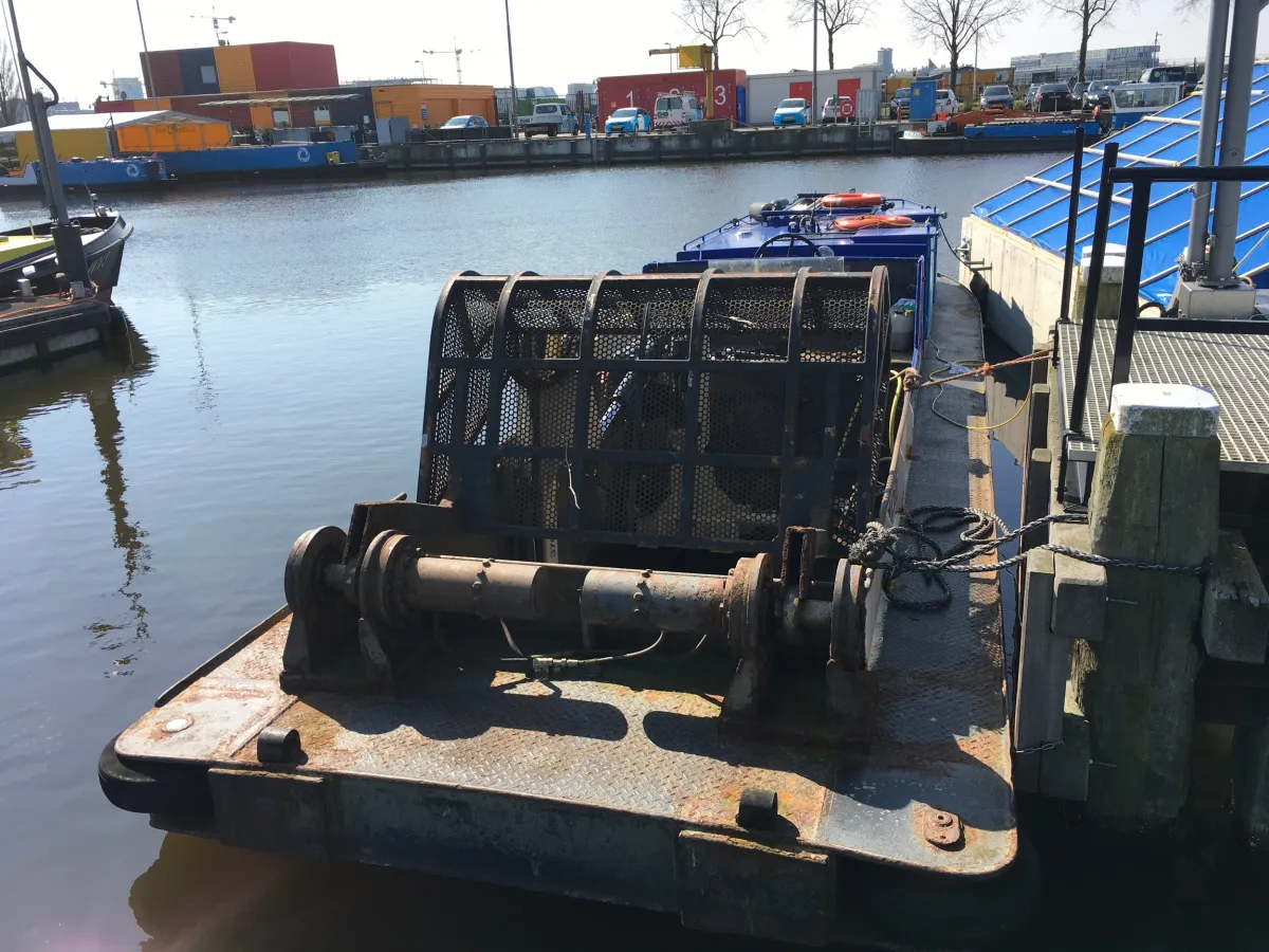 Stahl Arbeitsboot Arbeitsschiff Motor Drijfvuil Visboot