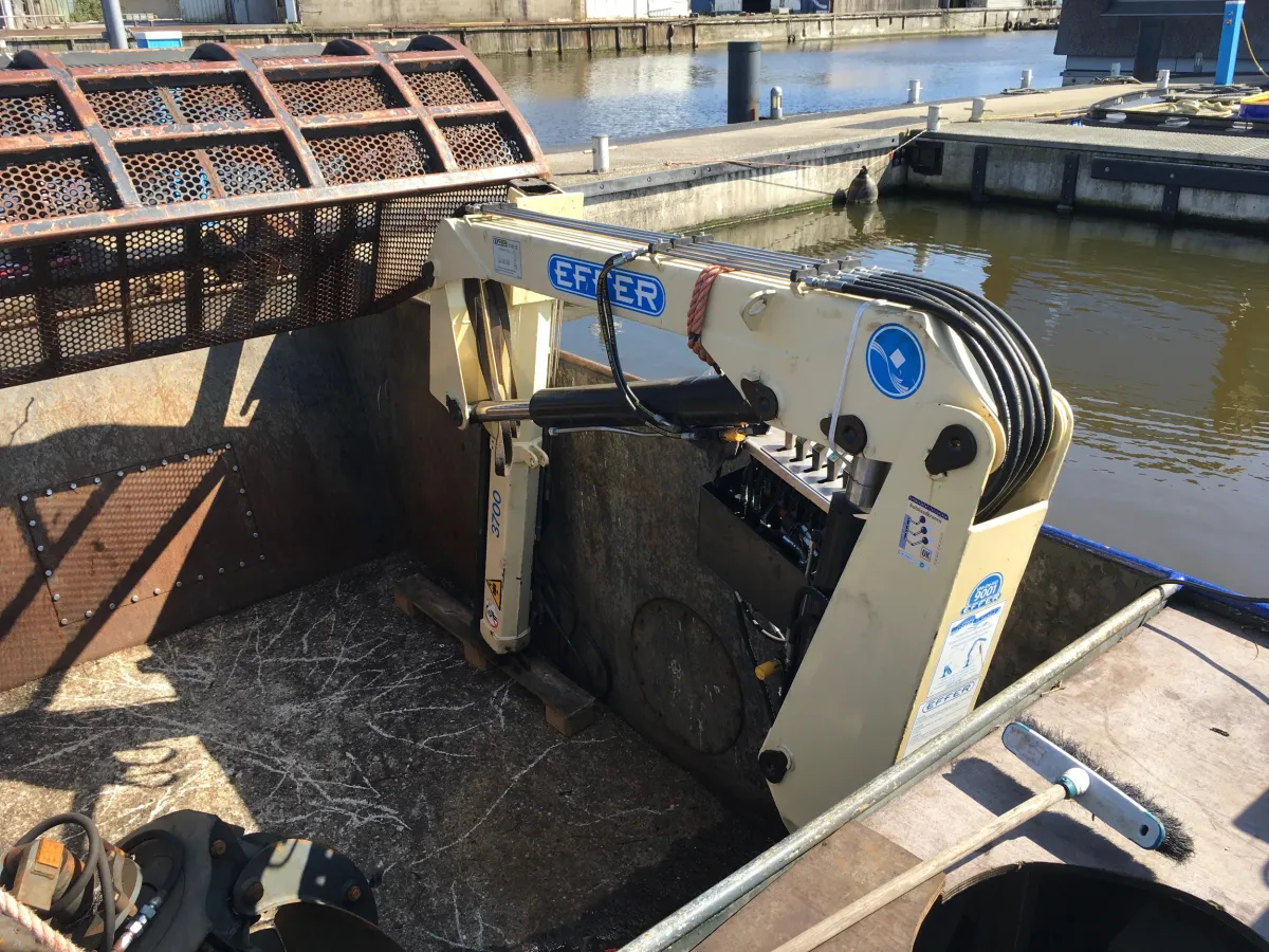 Stahl Arbeitsboot Arbeitsschiff Motor Drijfvuil Visboot