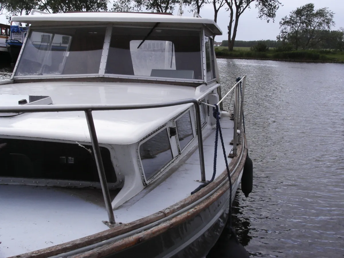 Polyester Motorboat Polyboat 900