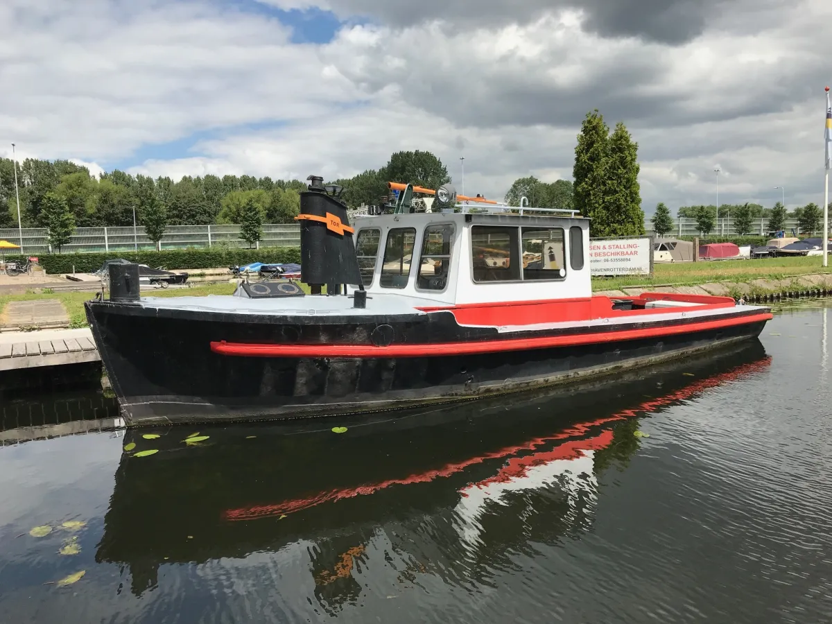 Steel Workboat Bakdekker Sleepboot