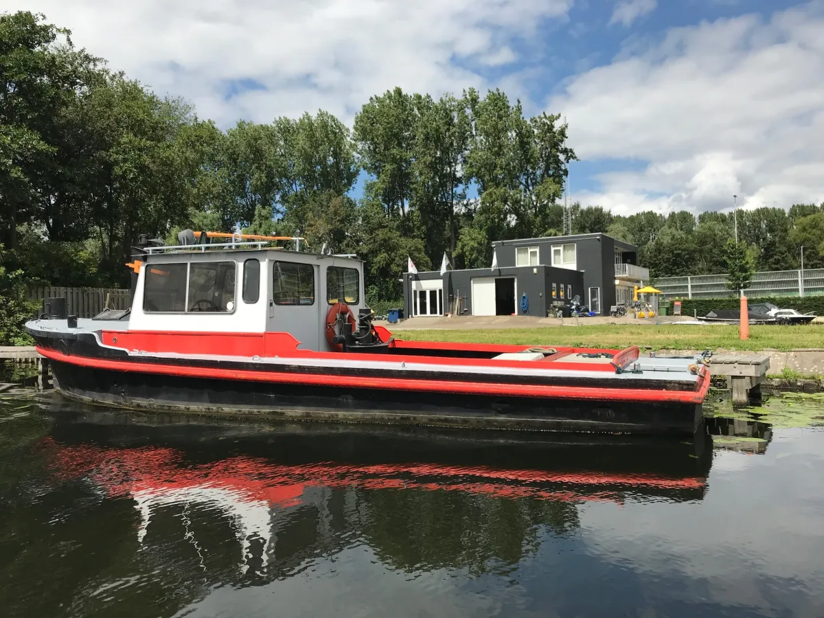 Steel Workboat Bakdekker Sleepboot