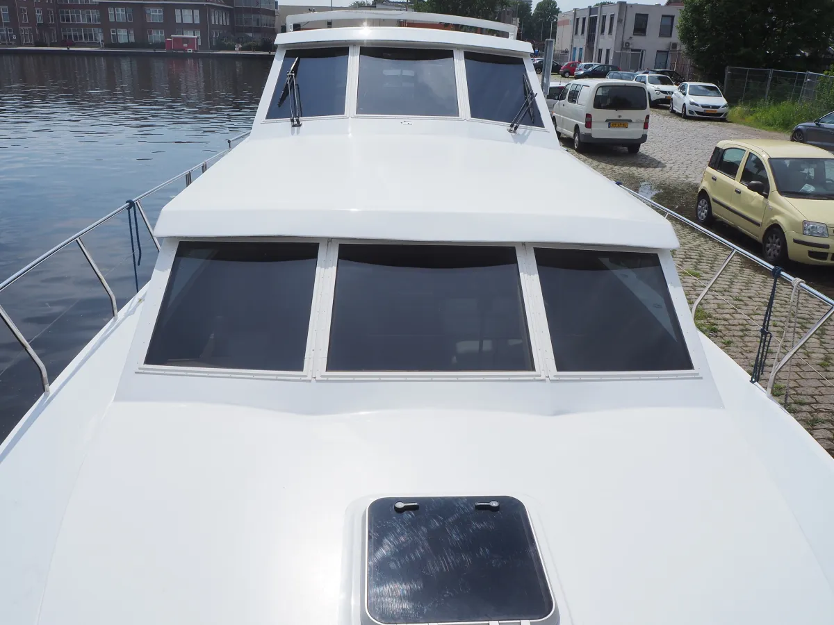 Steel Motorboat Pacific Allure 143