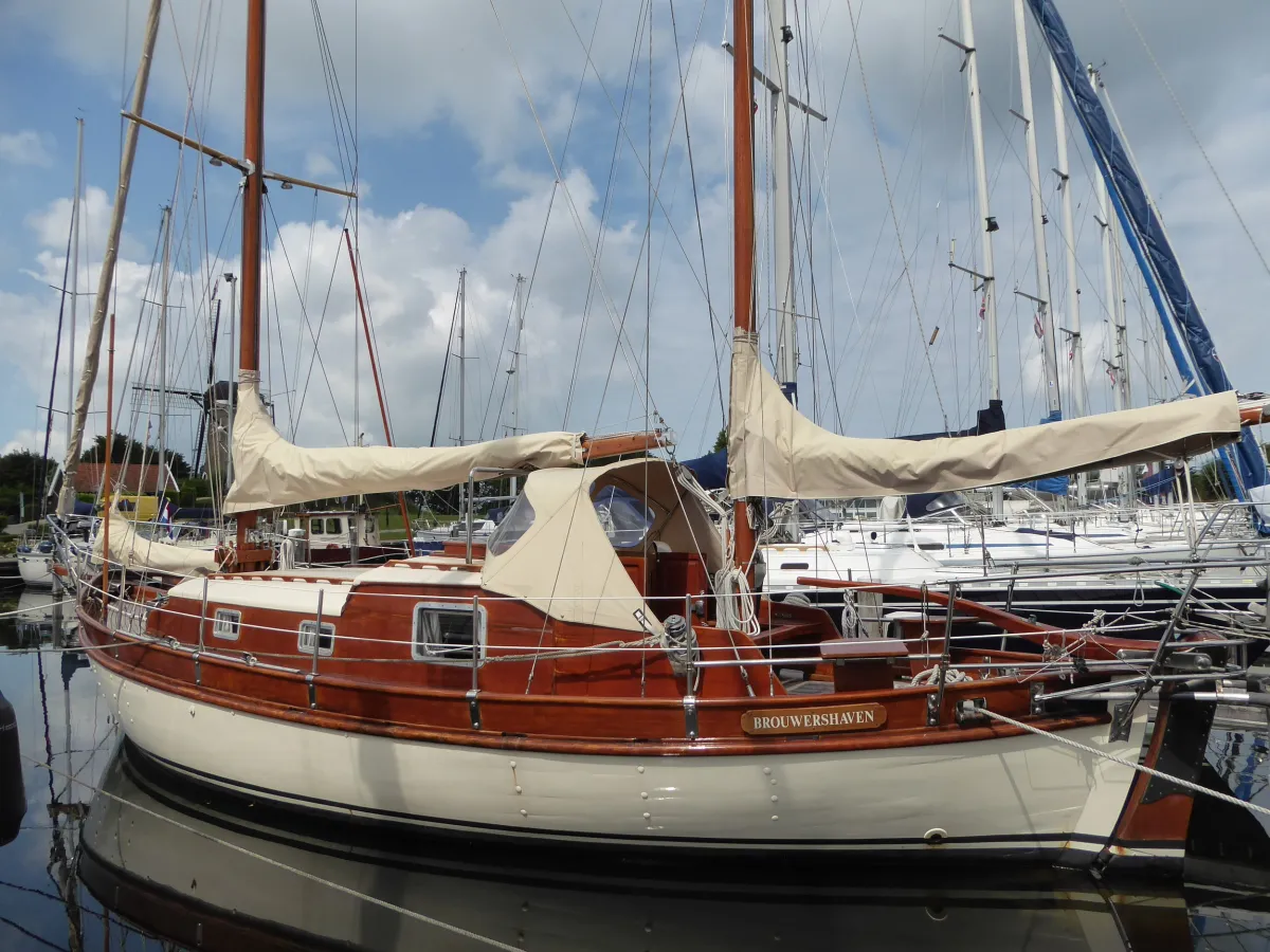 Wood Sailboat Colin Archer 